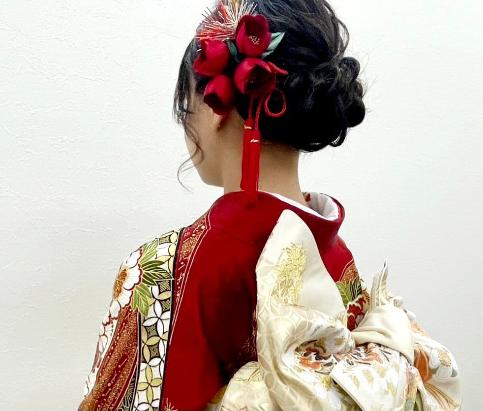 成人式、卒業式などの赤い和風ヘアアクセサリーセット