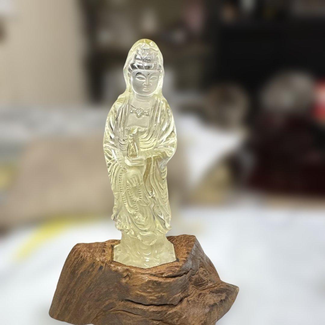 高品質　観音黄水晶　シトリン　置物　約12cm