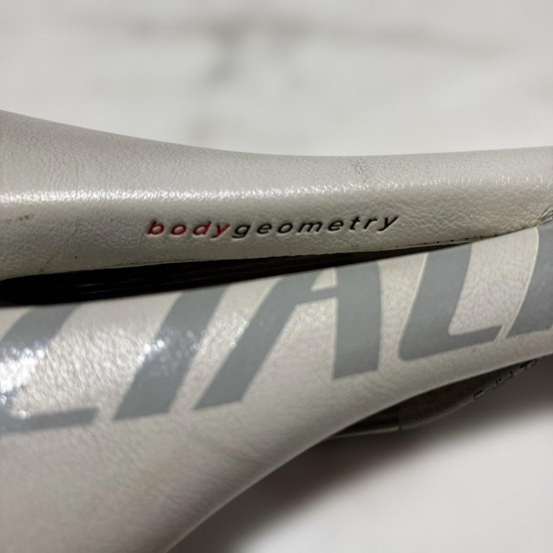 SPECIALIZED Phenom 143 サドル