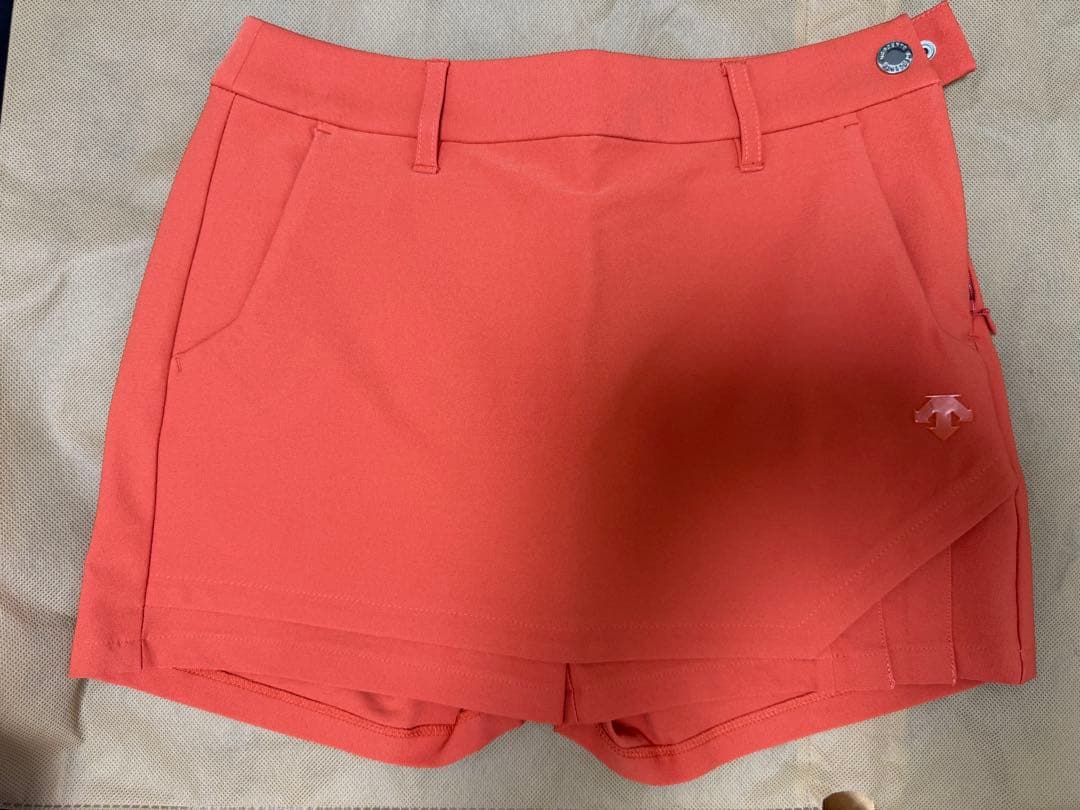 DESCENTE GOLF プリーツスカートSSオレンジショートパンツSS未使用