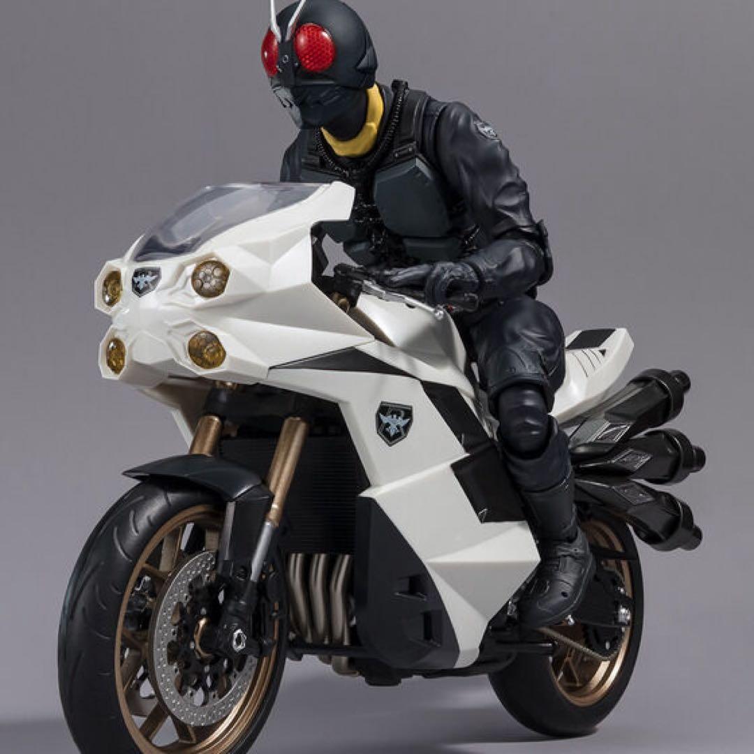 S.H.Figuarts大量発生型相変異バッタオーグ＆　サイクロン号　2個セット