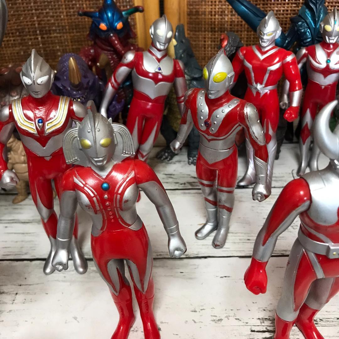 【日本製・1984年刻印多数】ウルトラマン 怪獣 ソフビ まとめ売り＋カード箱付