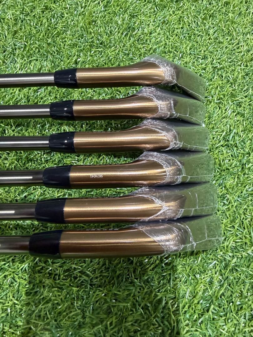 限定品　タイトリストT100 オイルカン　6本セット