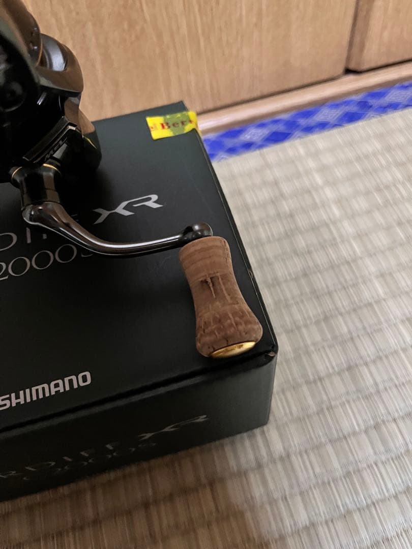 SHIMANO CARDIFF XR C2000S スピニングリール