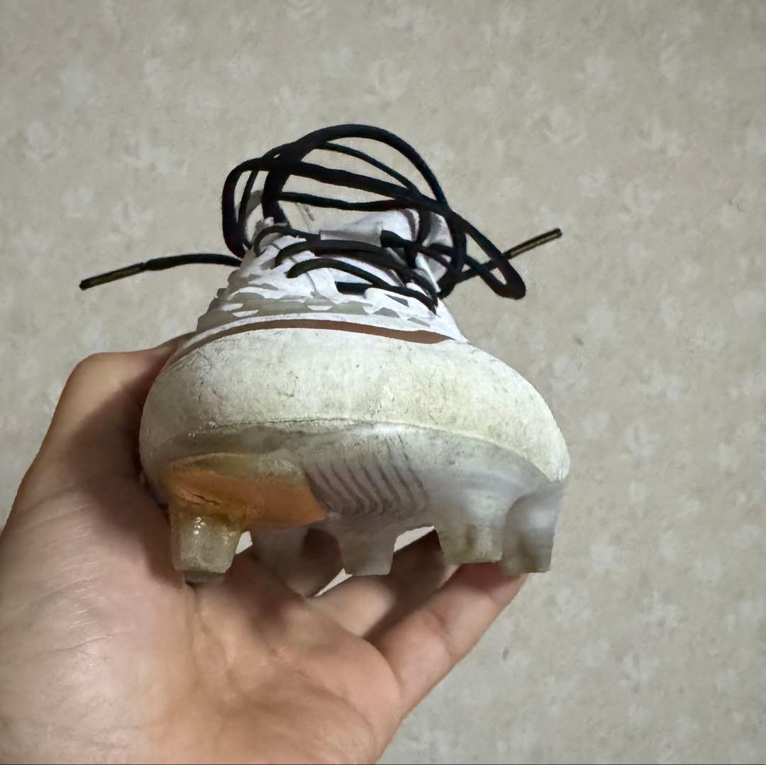 Adidasプレデターエリート FT FG ＋チームガイスト タン付き 26cm