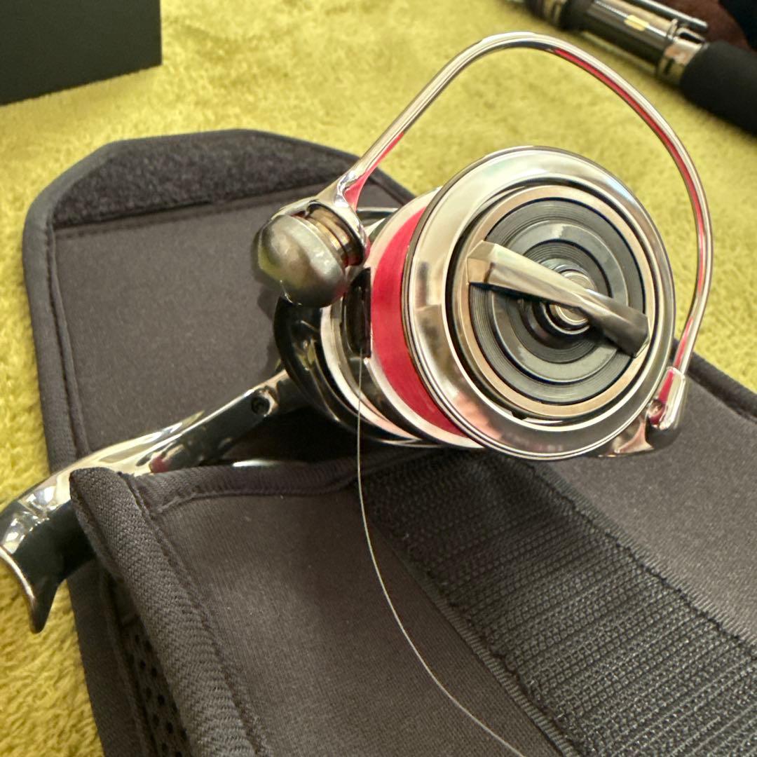 DAIWA LT2000S-P スピニングリール