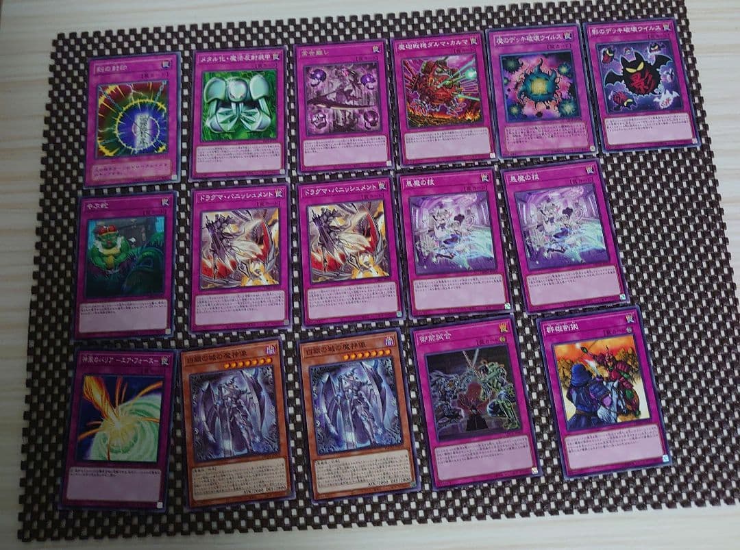 遊戯王OCG　白銀の城（ラビュリンス）　本格構築済みデッキパーツ　ウェルカムラビ