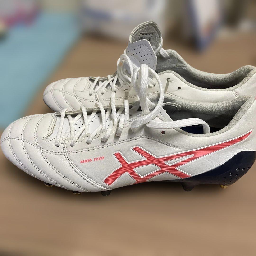 美品ASICS DS LIGHT X-FLYサッカーシューズ