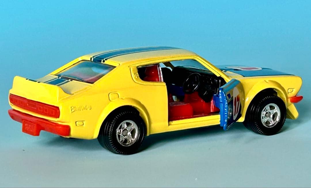 トミカダンディー017 ニッサンブ ルーバードU レーシング仕様