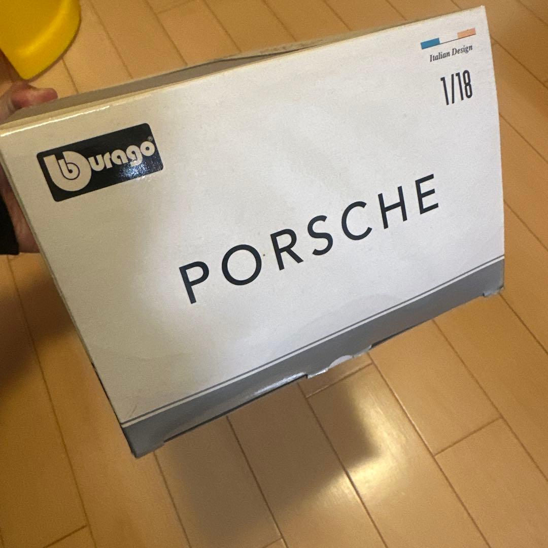 Bburago Porsche 1/18 ミニカー