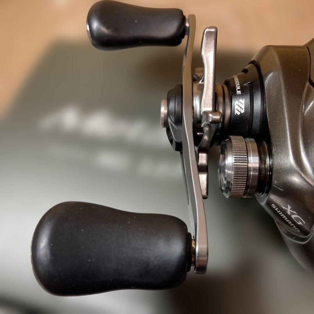 SHIMANO nium XG LEFT ベイトリール　　　　ジャンク