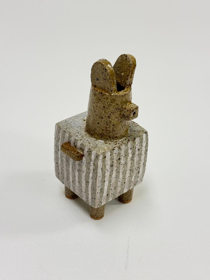 【未使用】陶器　花器　筆立て　アルパカ風　石川深雪作
