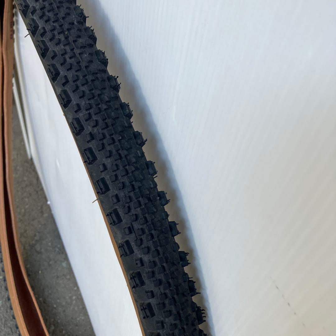 WTB RADDLER 700×40c クリンチャータイヤ 2本セット