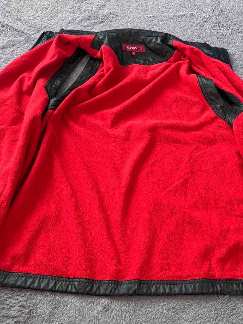 【美品】KENZO ゴルフ 切替フリースベスト 黒×赤 XL相当　ゴルフウェア