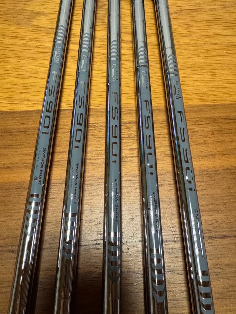 TB-5アイアン2025年モデル　美品