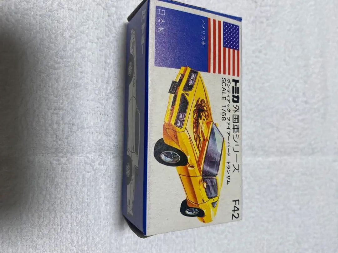 トミカ外国車シリーズ　ボンディアックファイアーバードトランザムscale1/97