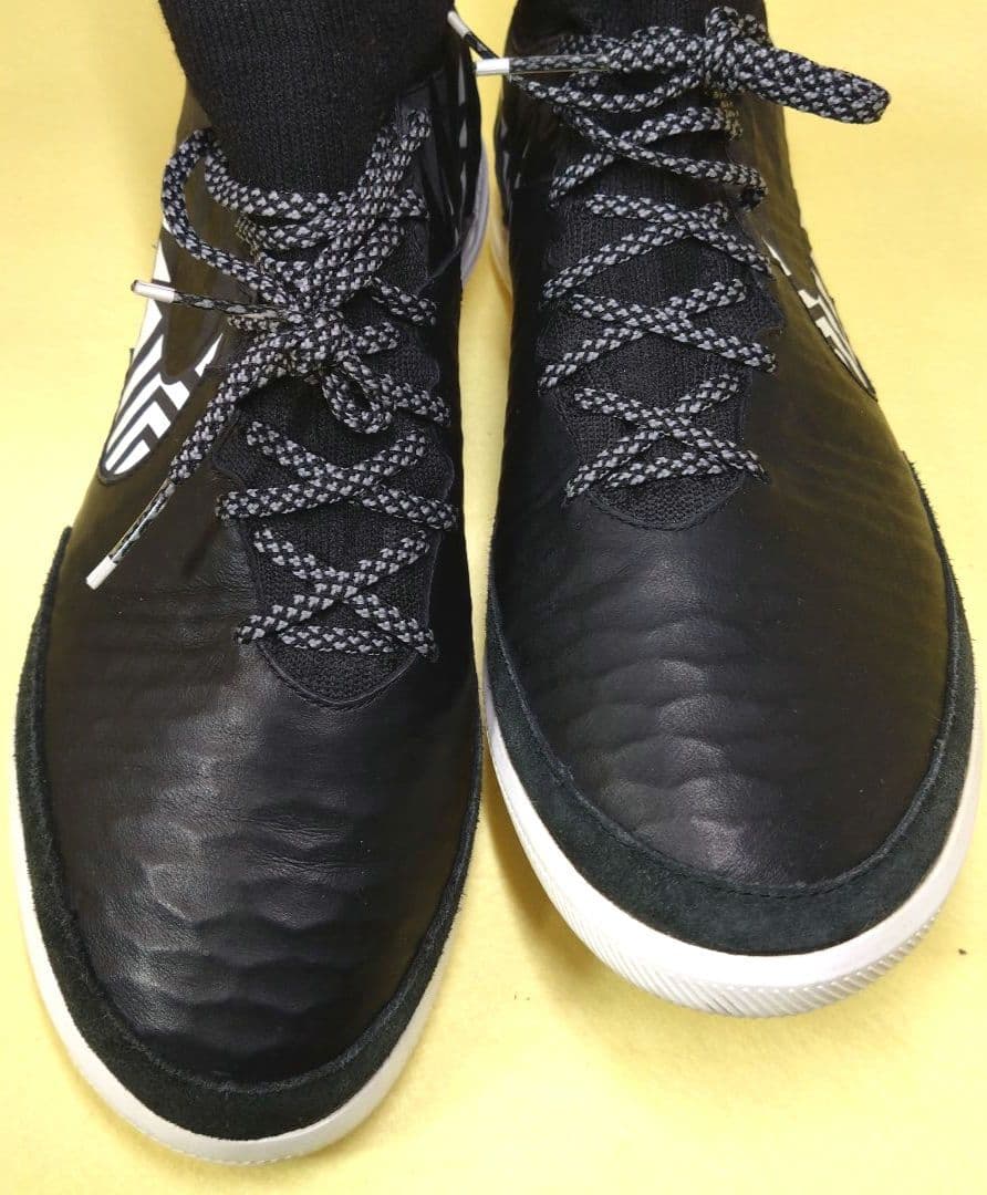 ナイキ☆NikeマジスタXプロキシモストリートＴＦ 25.5ⅽⅿ