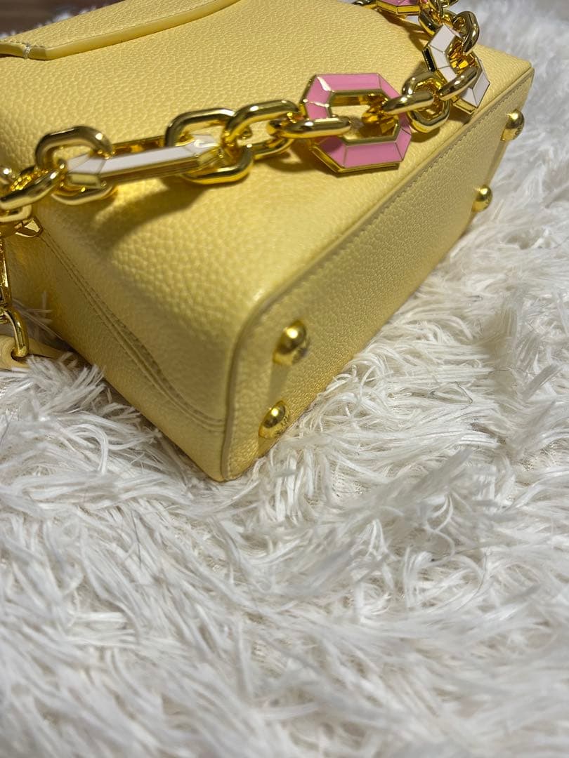 Louis Vuitton ミニショルダーバッグ ノベルティグッズ