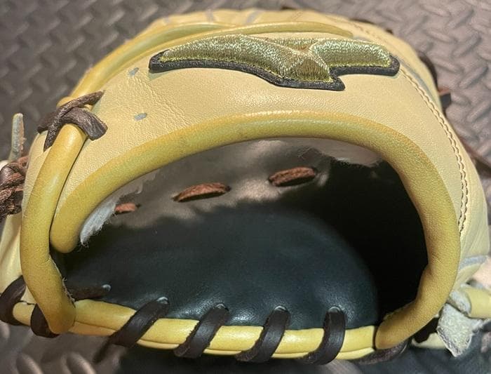 グローバルエリート　軟式　内野手　グローブ　坂本モデル　ミズノ　即日発送