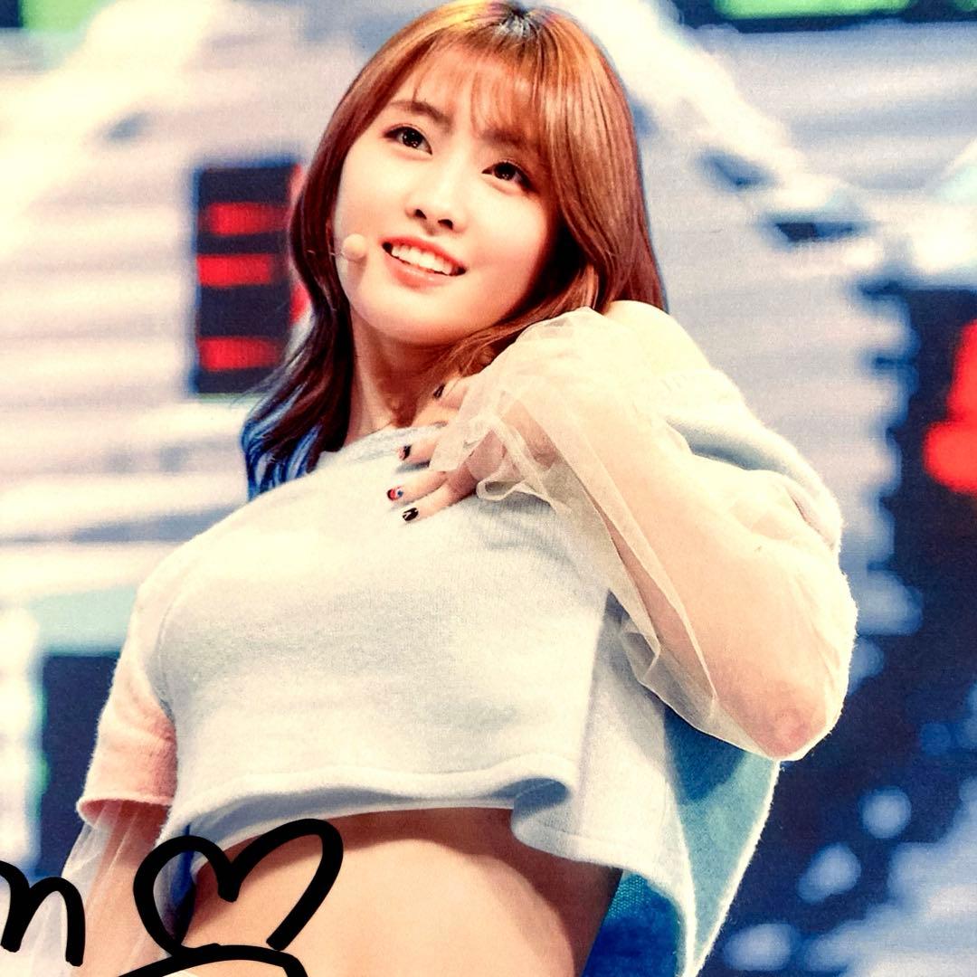 モモ直筆サイン入り2Lサイズ写真…Momo…TWICE‥