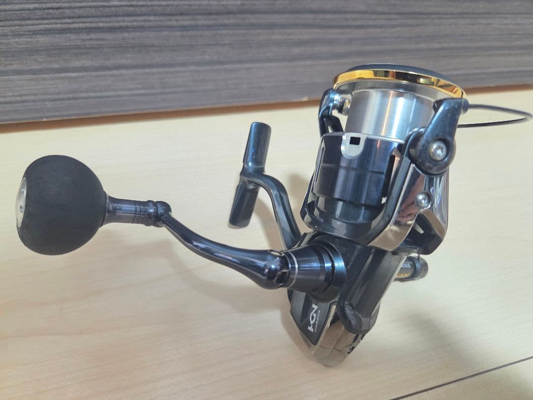ゴメクサス リールスタンド付き シマノ　17ツインパワーXD 4000xg