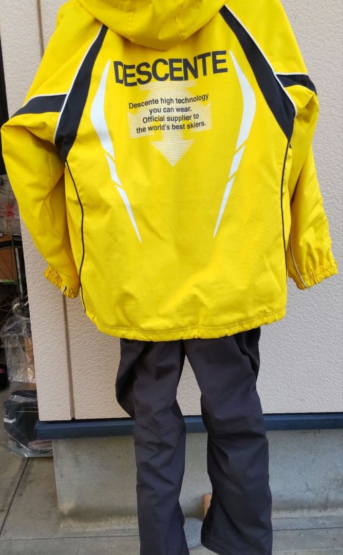 DESCENTE　スキーウェア