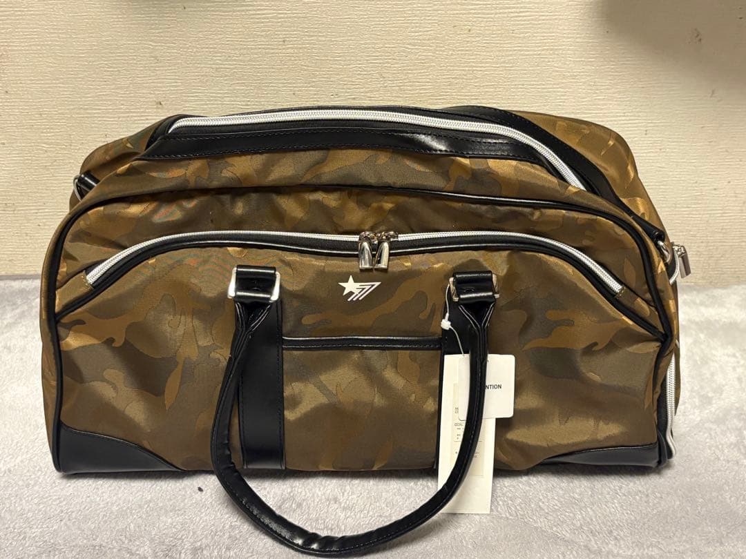 ゴルフ　ボストンバック(シューズ収納可)
