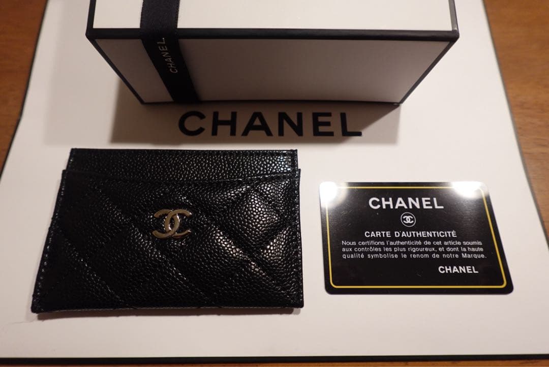 CHANEL ノベルティ カードケース