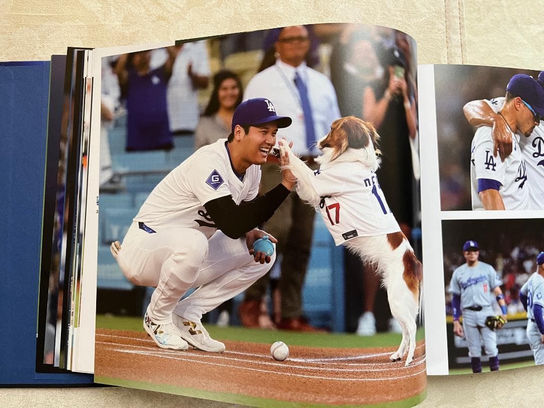 大谷翔平ドジャース2024シーズン総集編フルカラーオフィシャル写真集豪華版