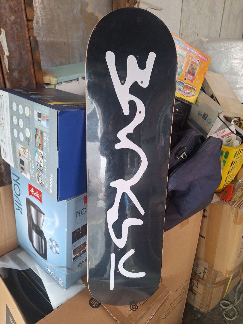 新品未開封 BANKSY スケートボードデッキ