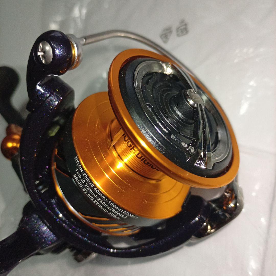 DAIWA REVROS LT5000D-CH スピニングリール ダイワ