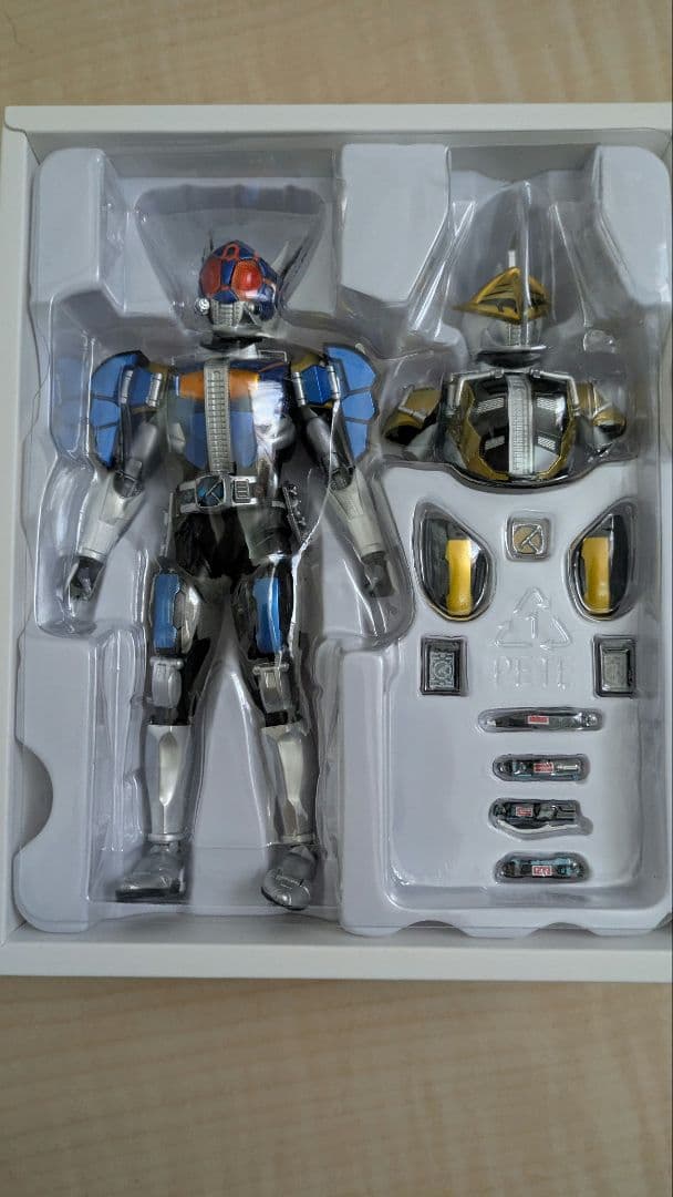 真骨彫　仮面ライダー電王　ロッドフォーム