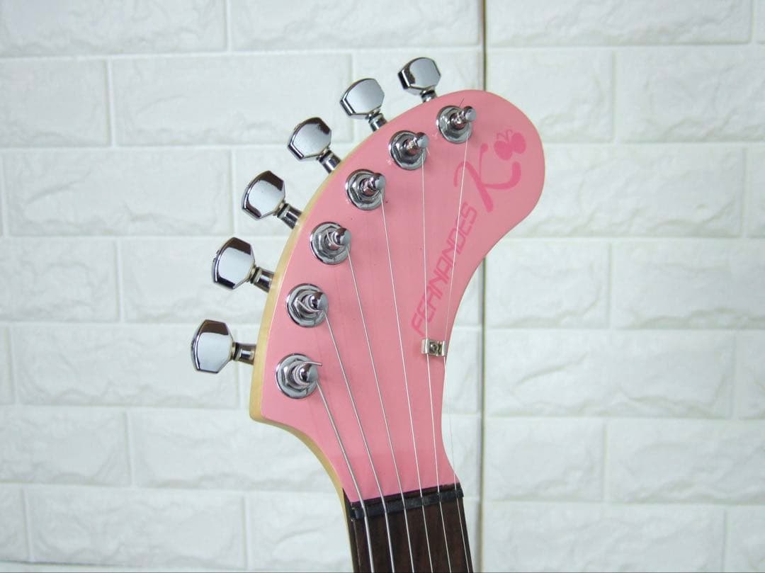 FERNANDES ZO-3HK Hello Kitty サンリオ コラボモデル