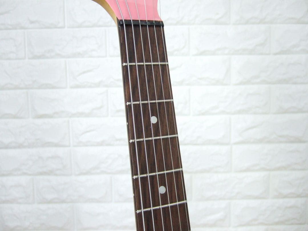 FERNANDES ZO-3HK Hello Kitty サンリオ コラボモデル