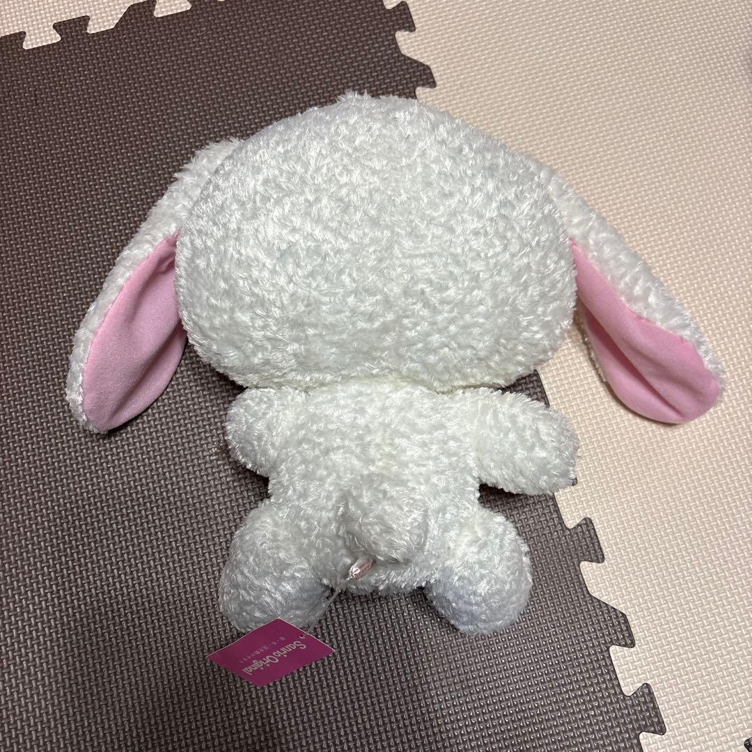 ウサギデザインぬいぐるみ