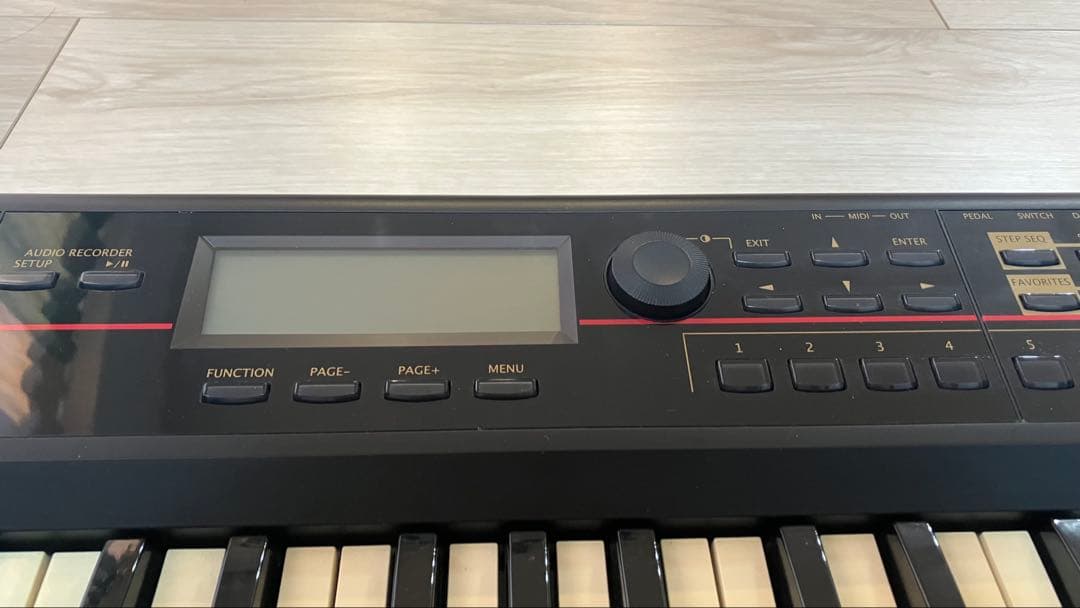 KORG KROSS 61鍵 動作確認済