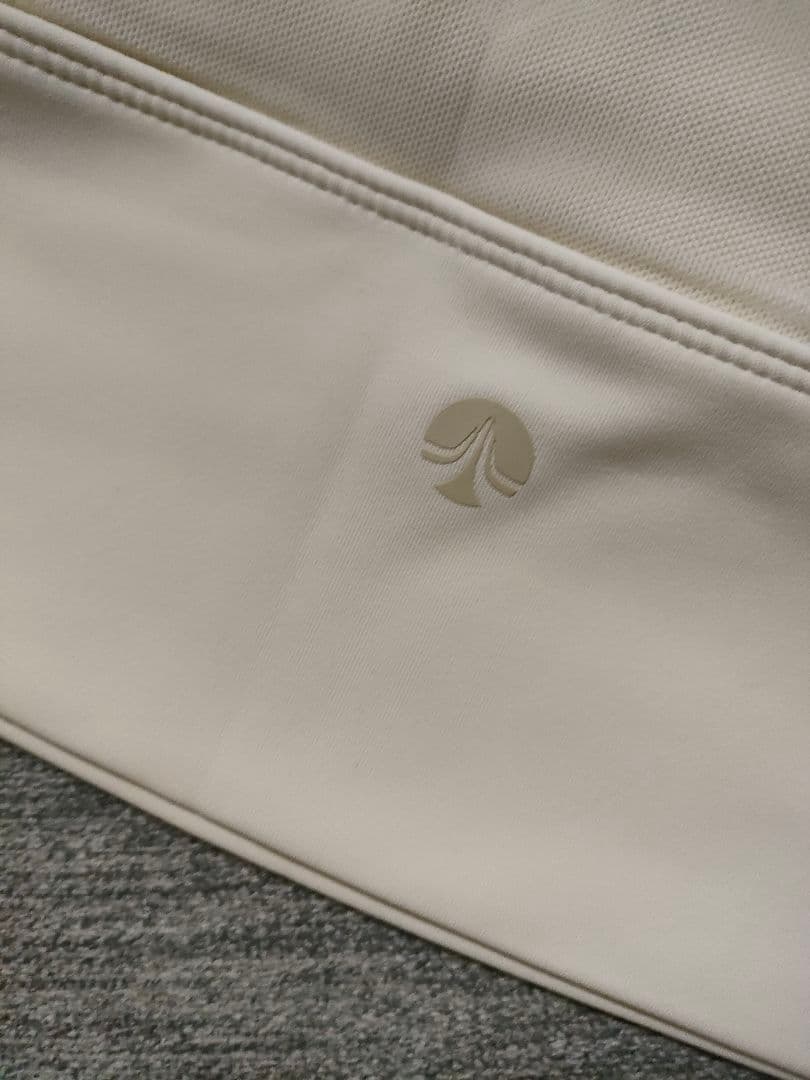 ㉘【美品】SUKALAスカーラ ヨガウェア メッシュトップス M アイボリー