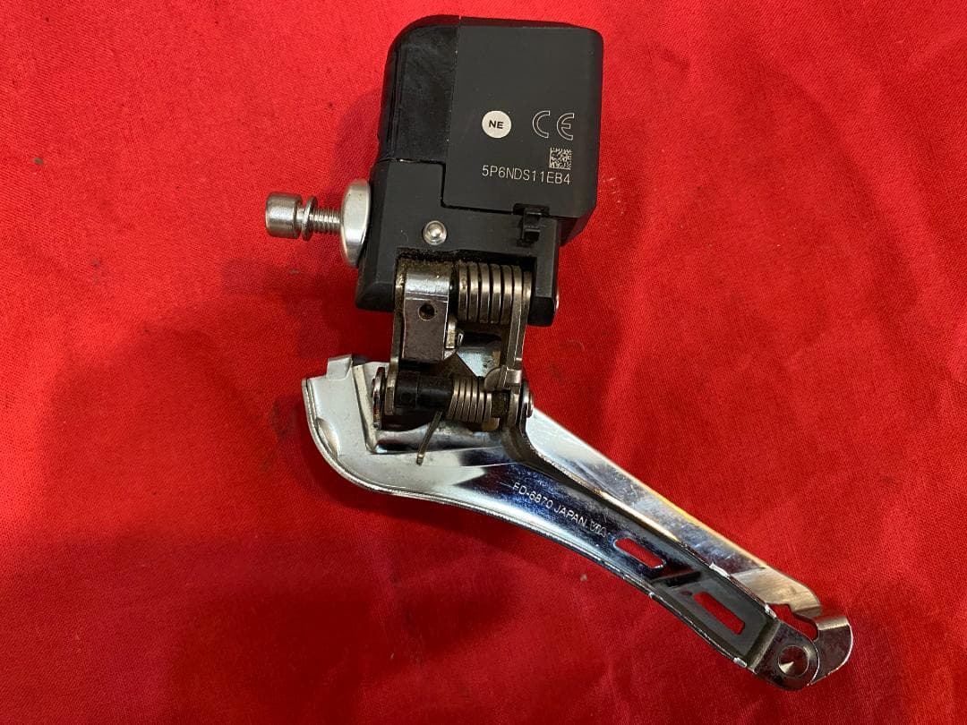 シマノ　アルテグラ　Di2 フロントディレイラー