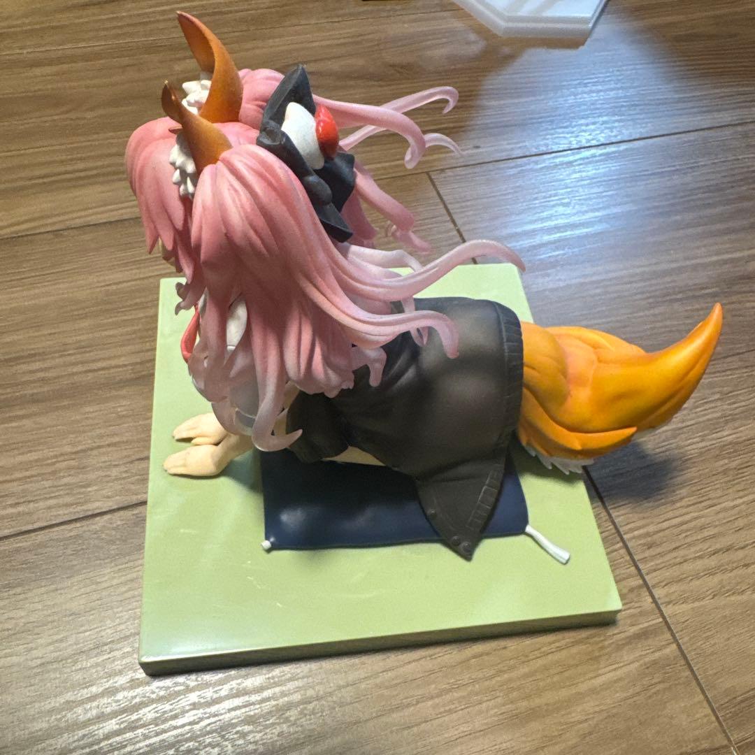 Fate玉藻の前 衝撃の学生服Ver 1/6スケールフィギュア　破損あり