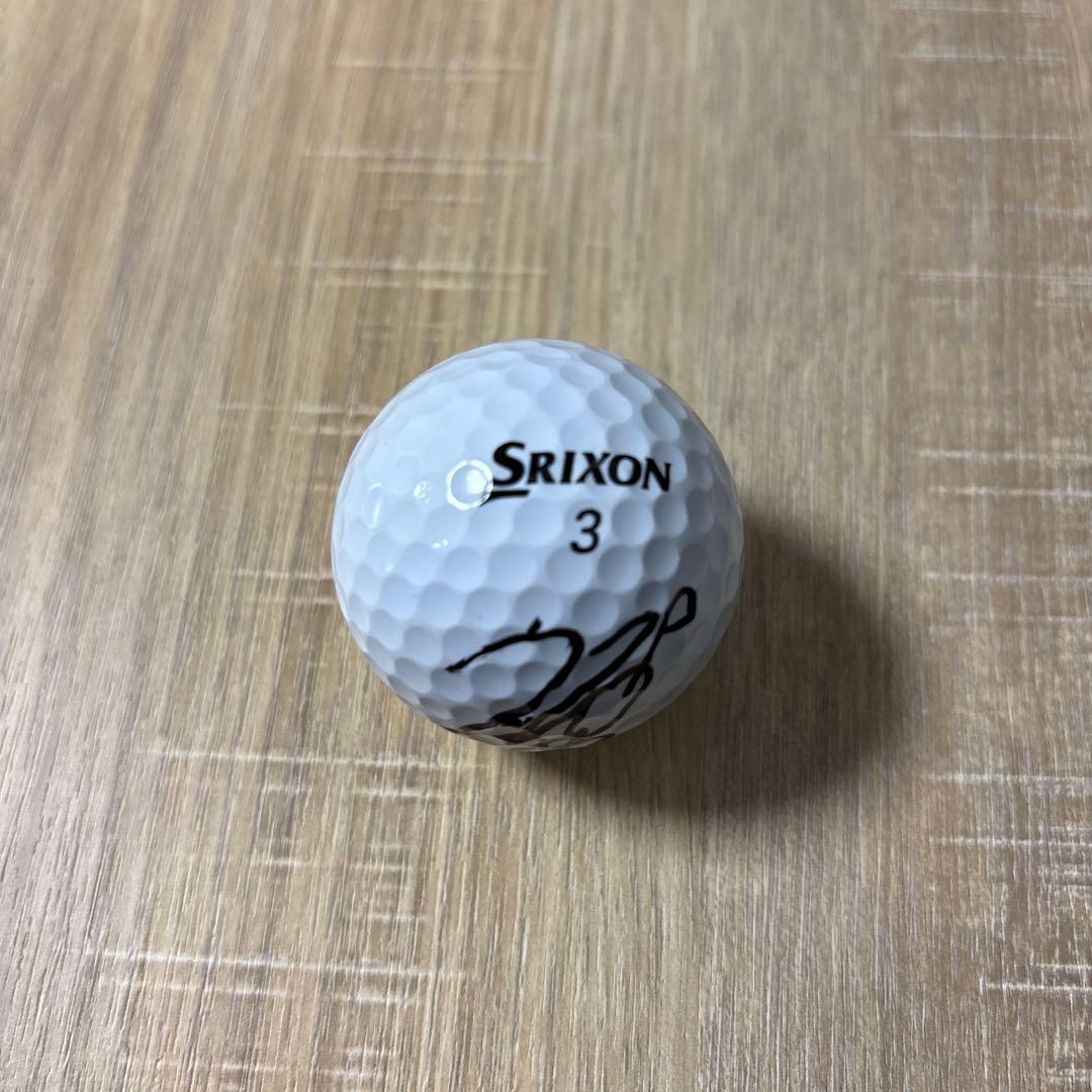 安田祐香　女子プロゴルフ　JLPGA 直筆サインボール　ゴルフボール
