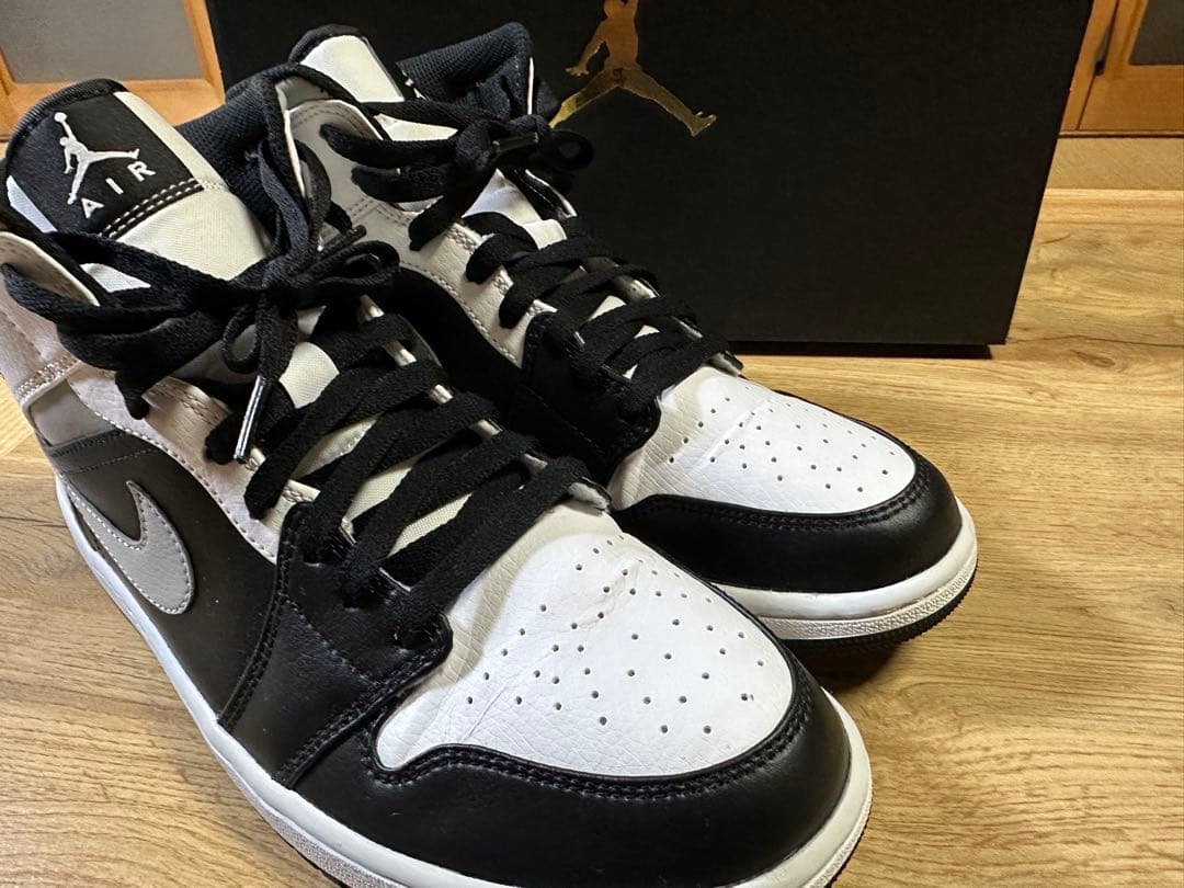 Air Jordan 1 MID ホワイトシャドースニダン鑑定書付き