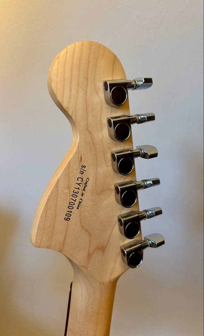 Squier Affinity Stratocaster サンバースト