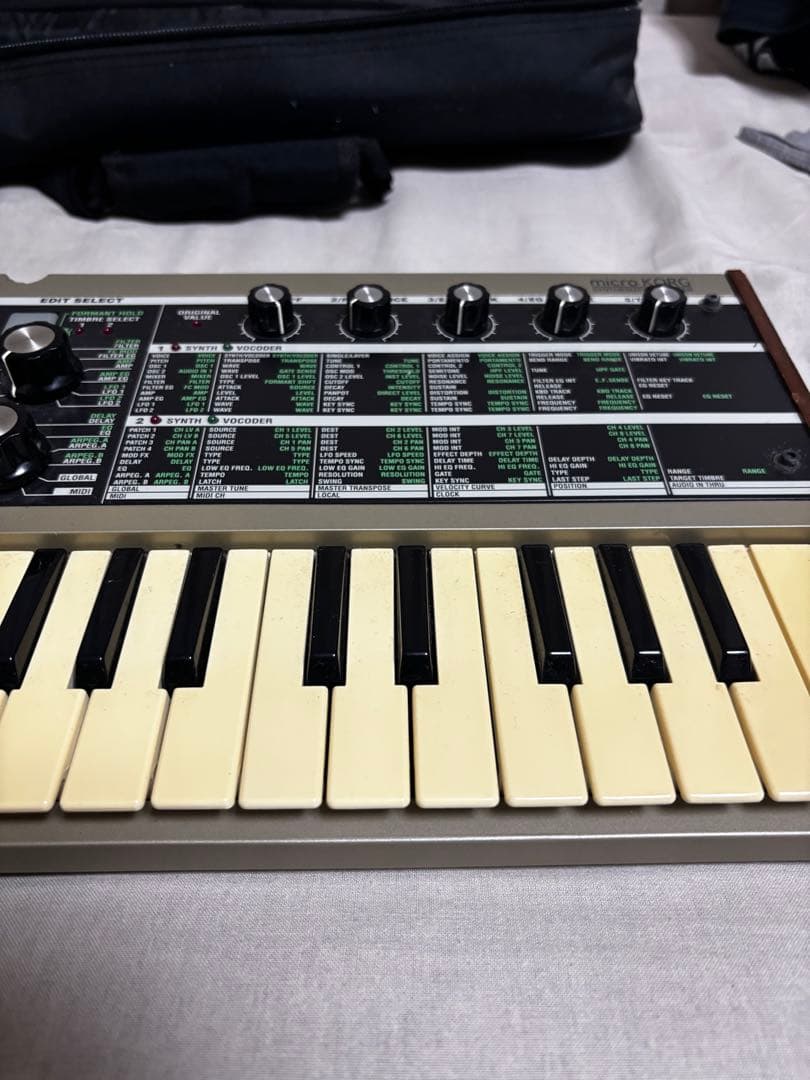 KORG アナログシンセサイザー