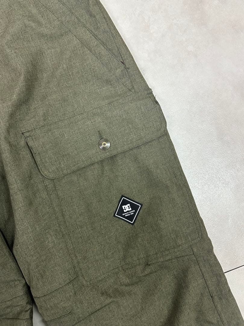 【DC Shoes】M 一度着用 美品 スノボ パンツ カーキ　スノーウェア