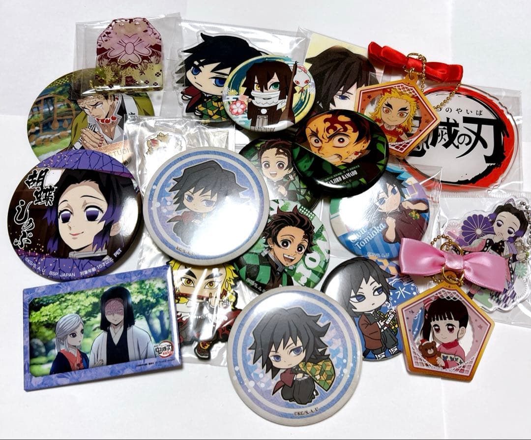鬼滅の刃 ufotable 缶バッジ アクリルスタンド まとめ売り 大量 73点