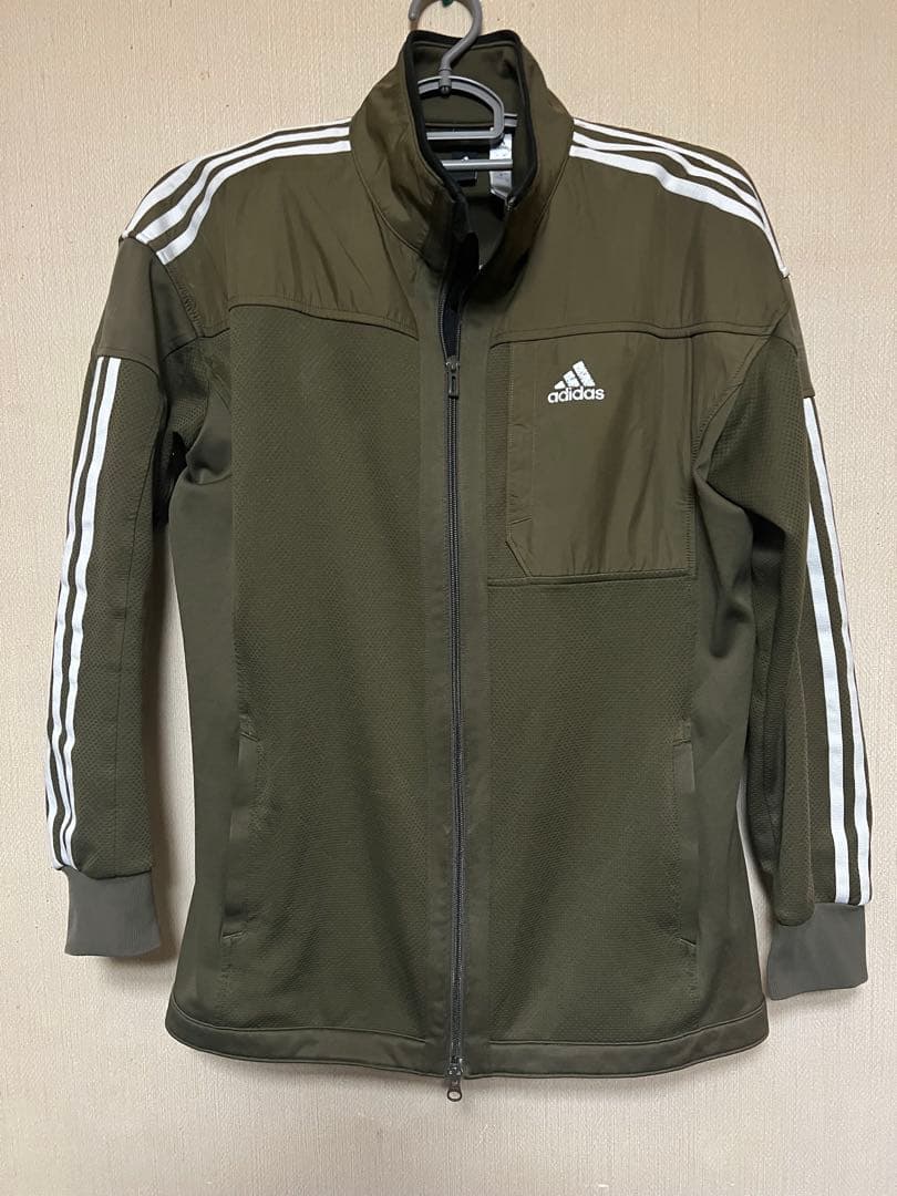 adidas アディダス　ジャージセットアップ　ブラック　オリーブ