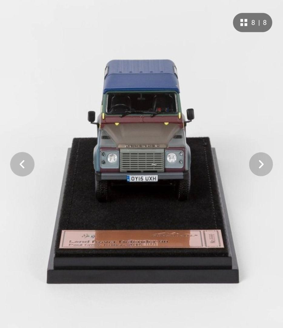 ランドローバー ディフェンダー 1/43 ミニカー　By Paul Smith