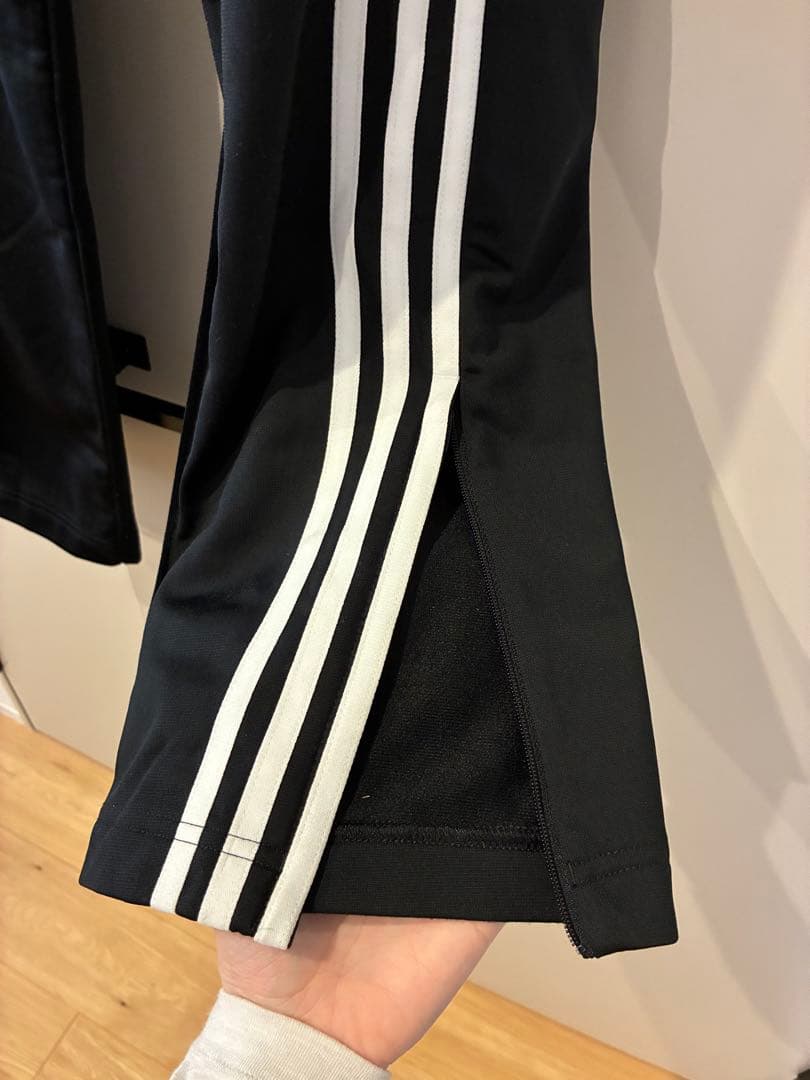 【週末限定価格】美品　adidas ジャージパンツ　ロングパンツ　ブラック　S