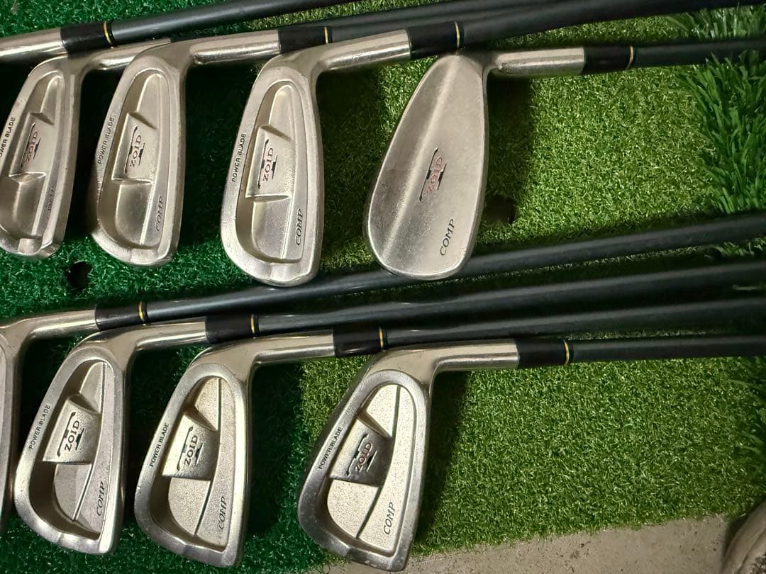 MIZUNO T-ZOID comp、PRGR zoom C4 、zoom F
