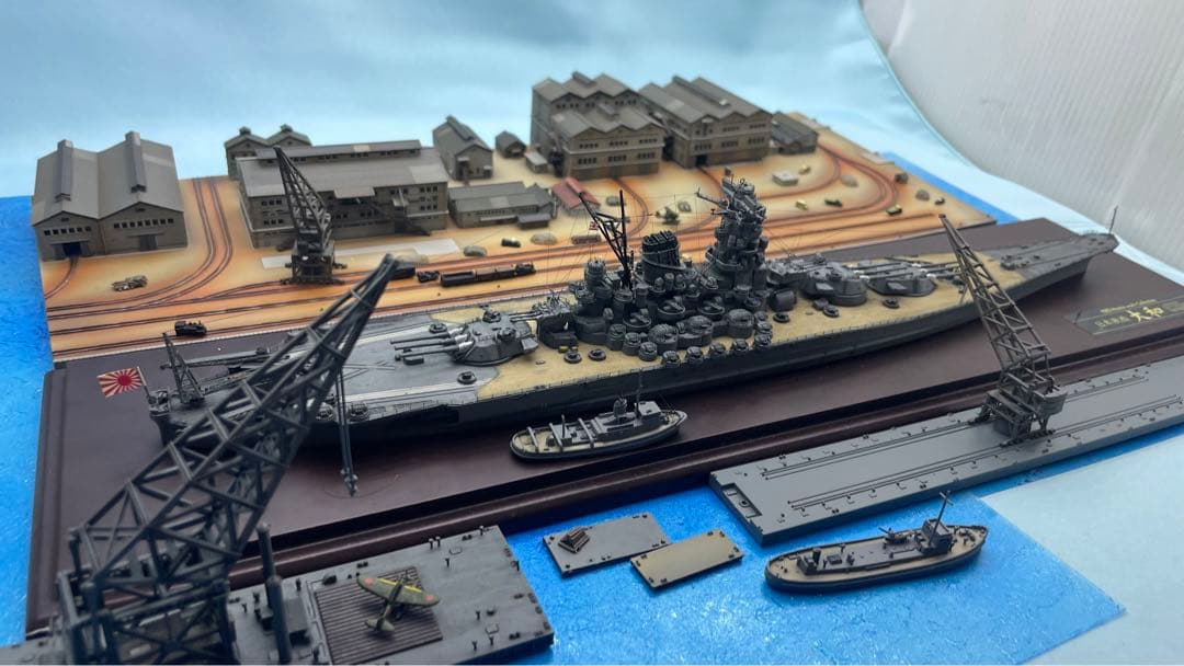 戦艦大和のラジコンや呉軍港のジオラマ　レジン